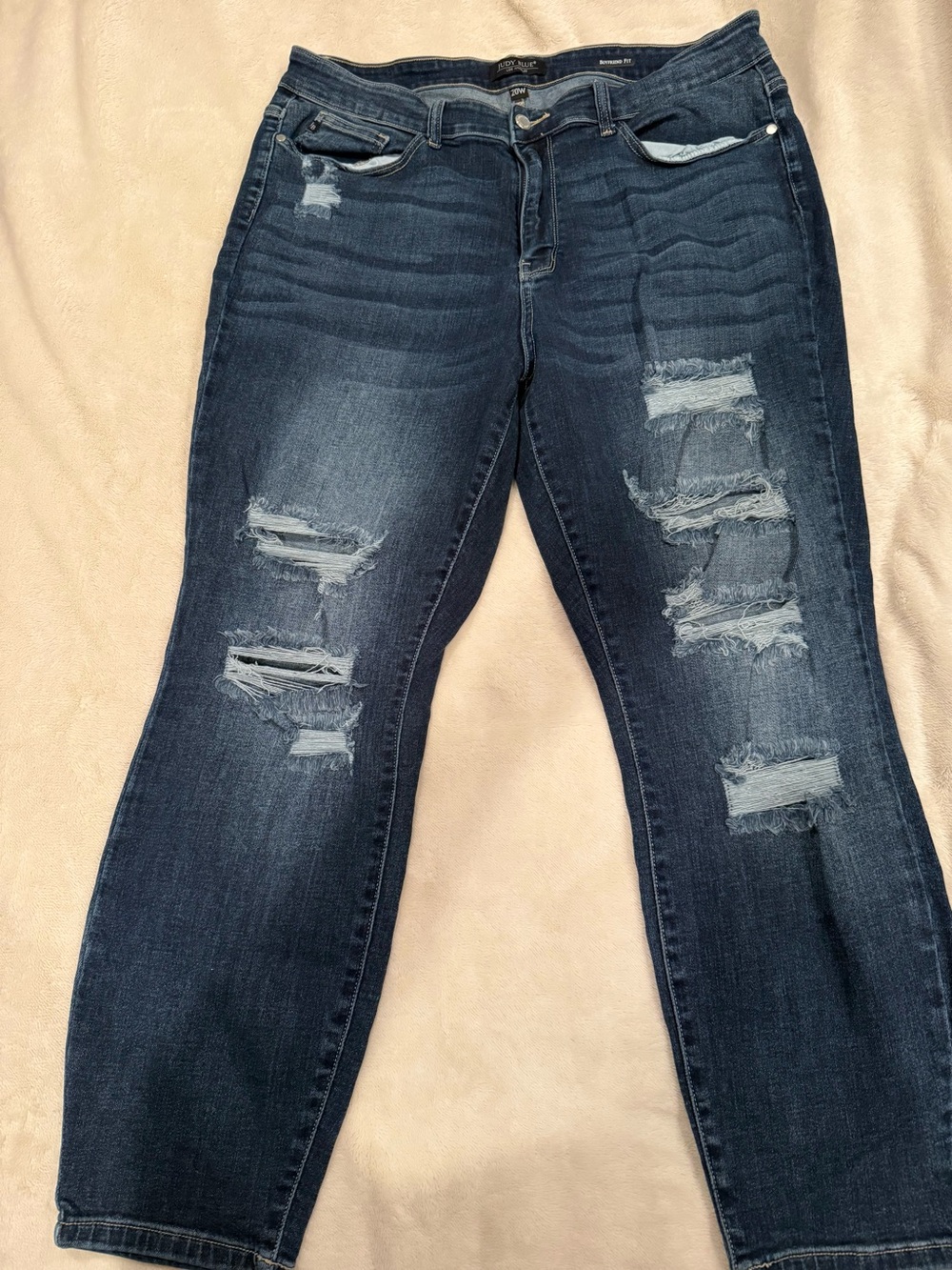 Judy Blue Dark Blue Distressed Boyfriend Jeans